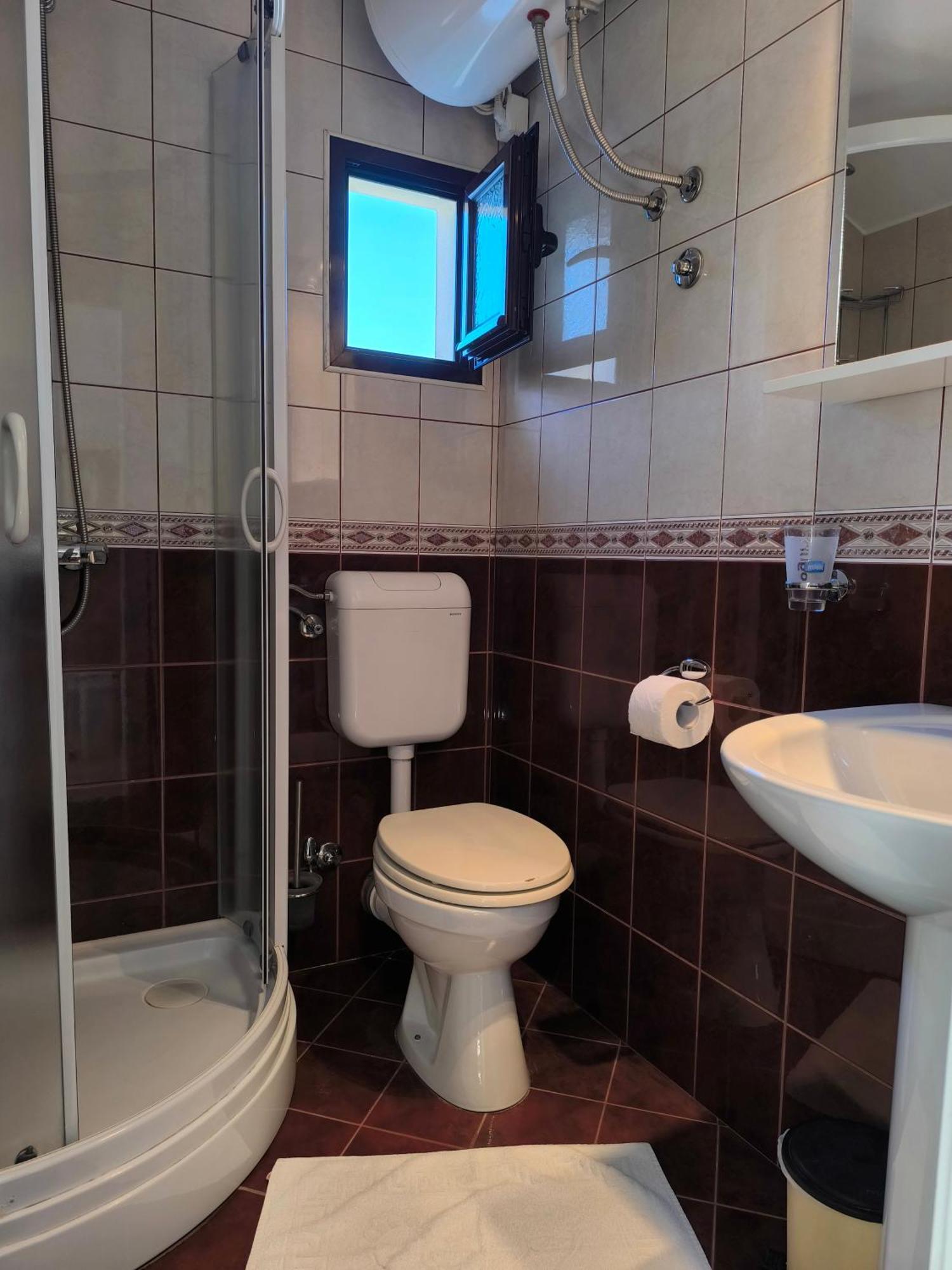 Apartments Djurovic Kotor Kamer foto